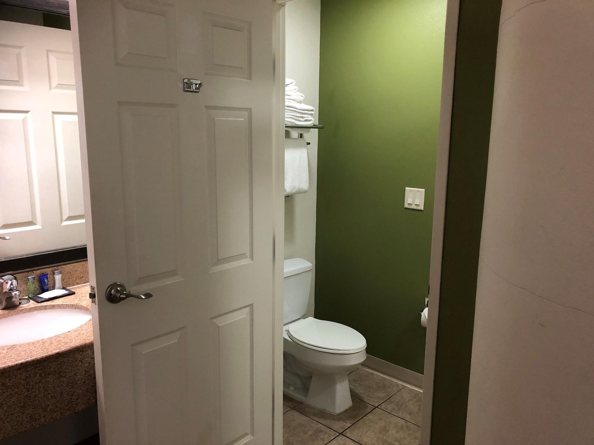 Sleep Inn & Suites Conference Center And Water Park Minot Esterno foto