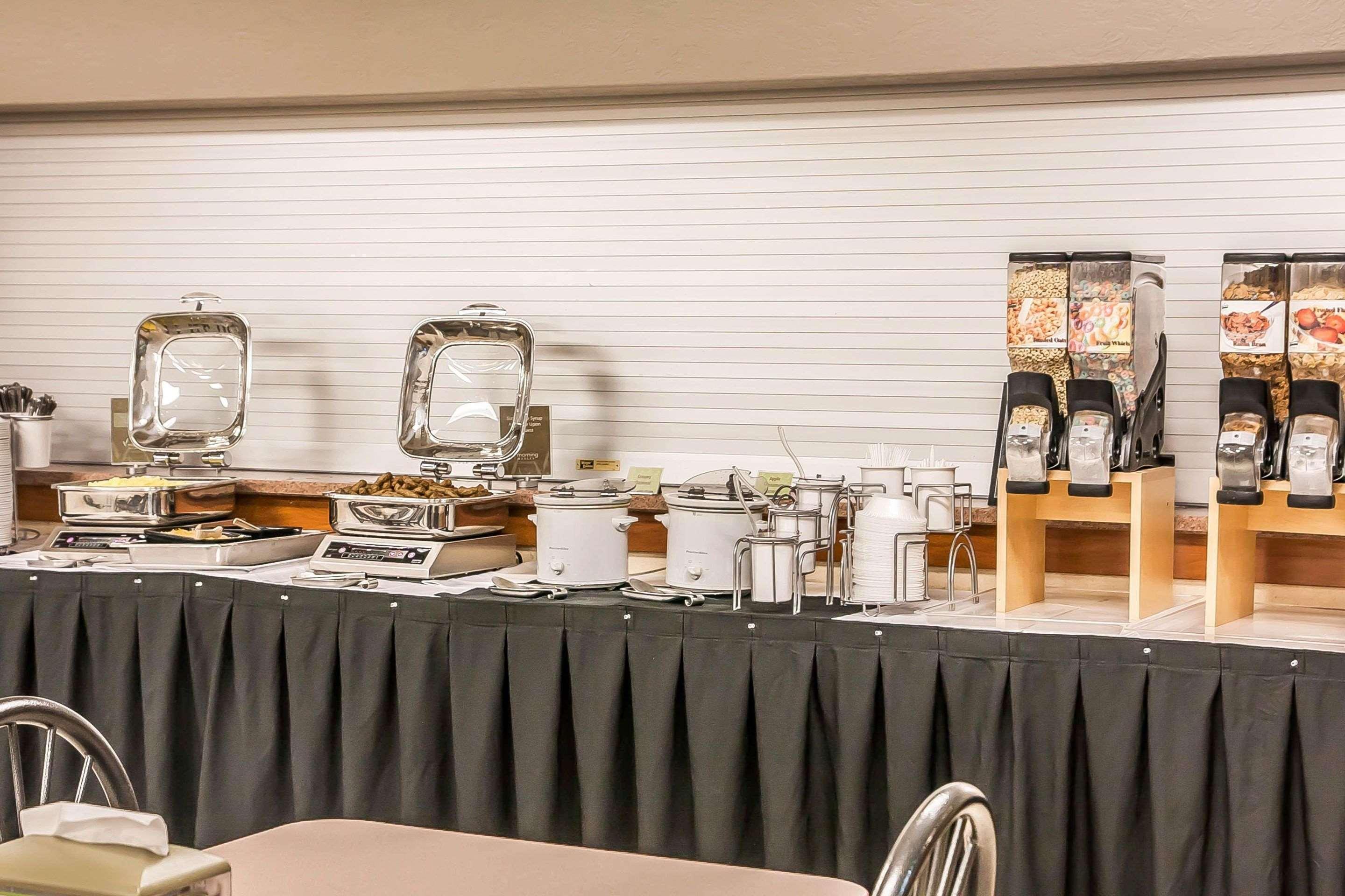 Sleep Inn & Suites Conference Center And Water Park Minot Esterno foto
