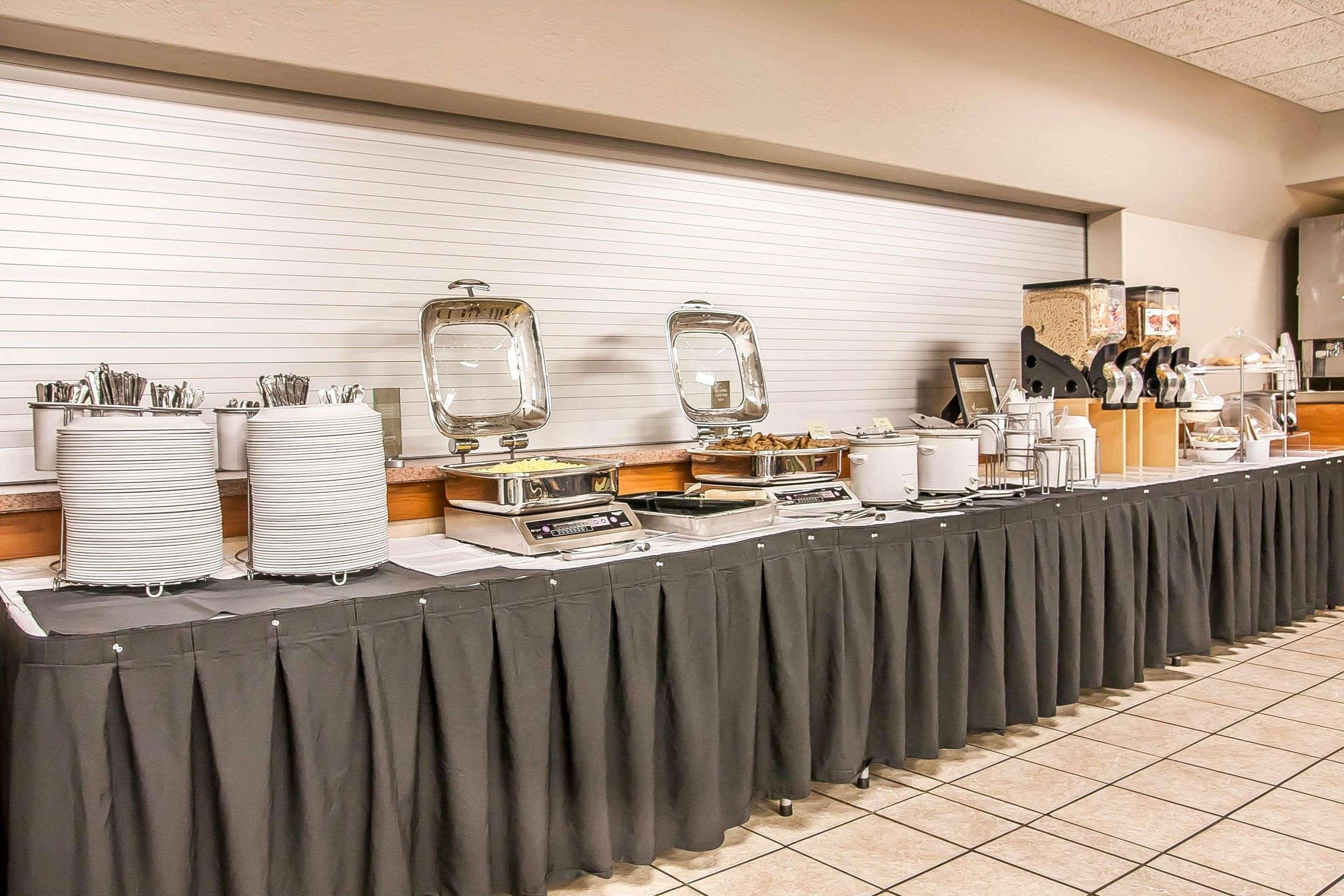 Sleep Inn & Suites Conference Center And Water Park Minot Esterno foto