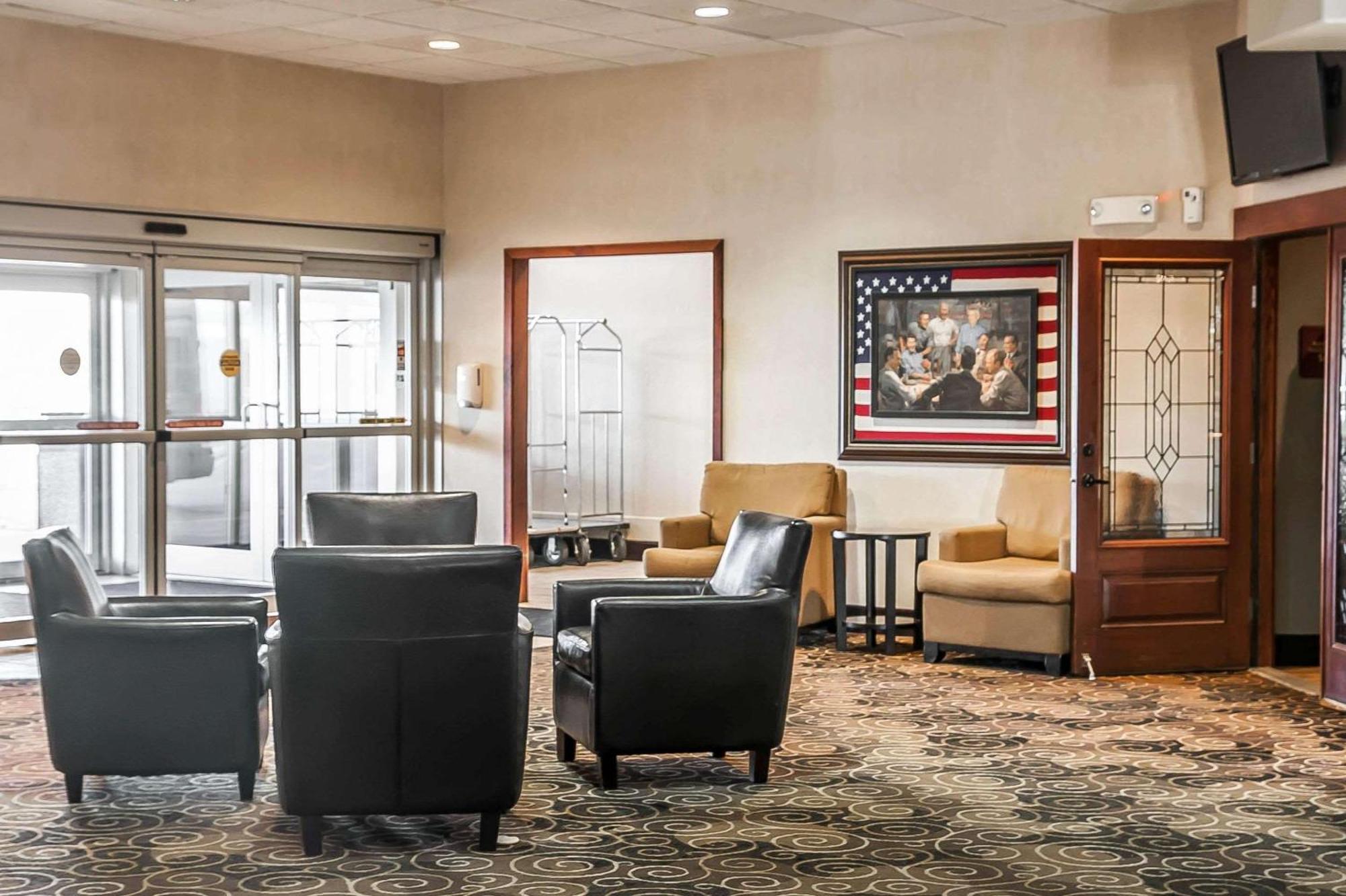 Sleep Inn & Suites Conference Center And Water Park Minot Esterno foto
