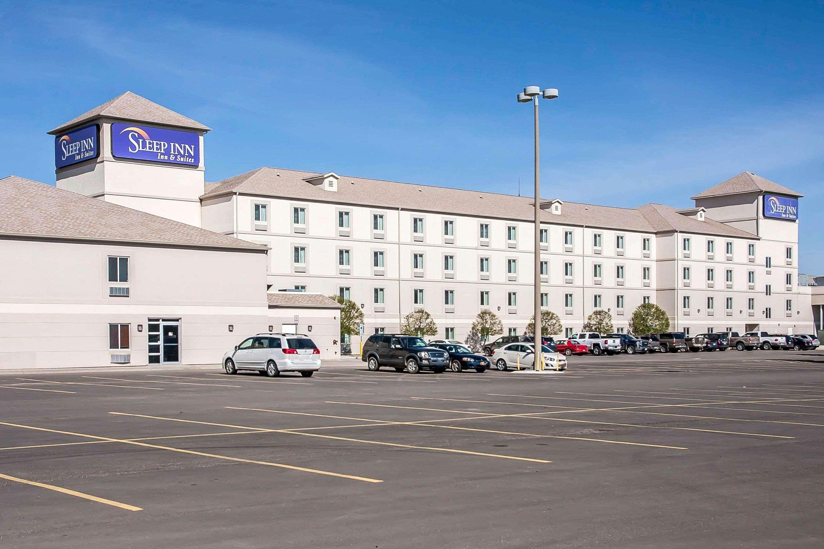 Sleep Inn & Suites Conference Center And Water Park Minot Esterno foto