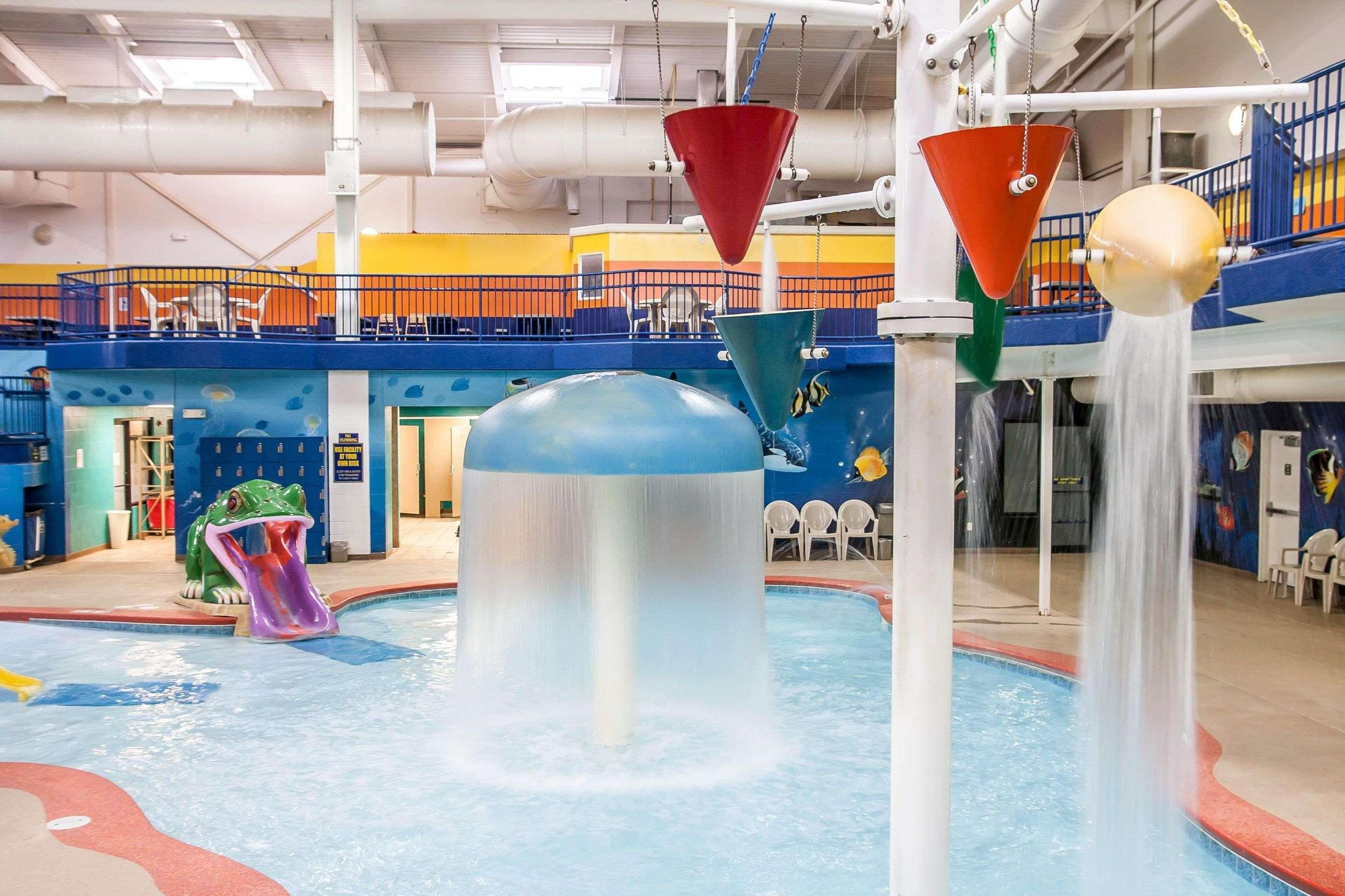 Sleep Inn & Suites Conference Center And Water Park Minot Esterno foto