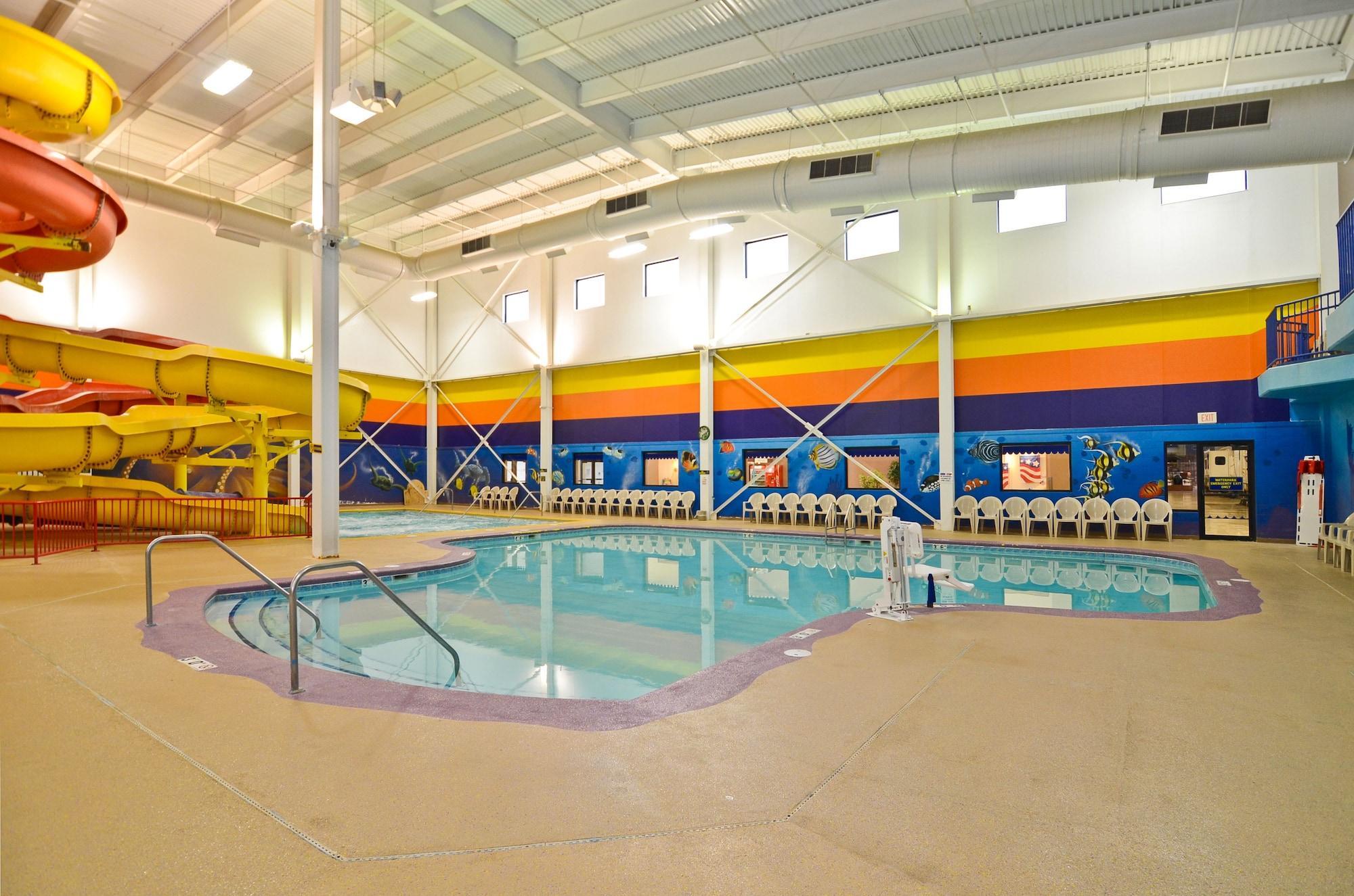 Sleep Inn & Suites Conference Center And Water Park Minot Esterno foto