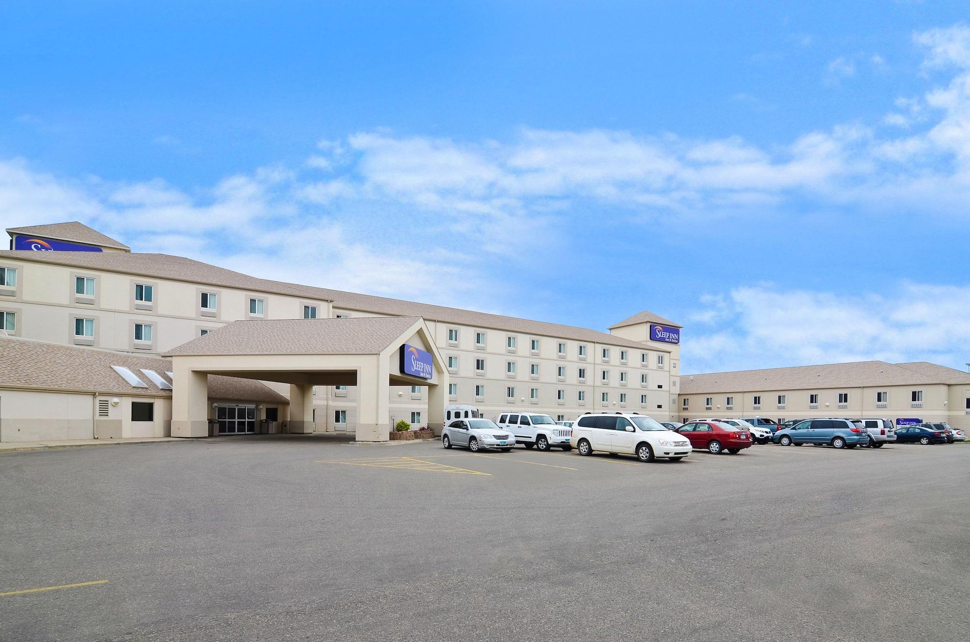 Sleep Inn & Suites Conference Center And Water Park Minot Esterno foto