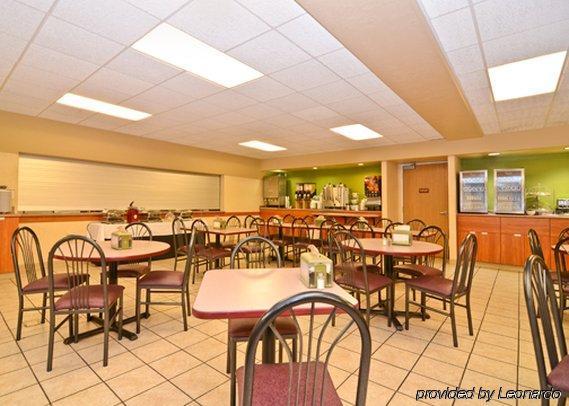 Sleep Inn & Suites Conference Center And Water Park Minot Ristorante foto