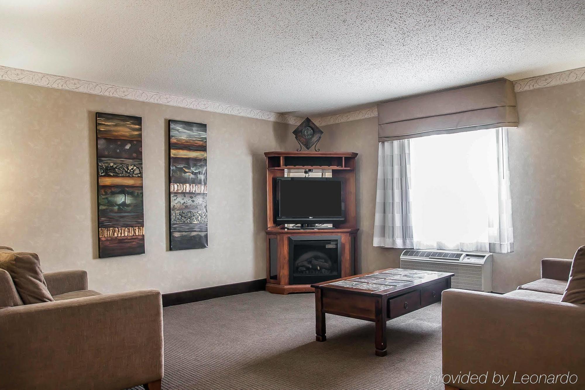 Sleep Inn & Suites Conference Center And Water Park Minot Esterno foto